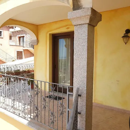 Apartman Anna With Sunny Terrace & Seaview Badesi